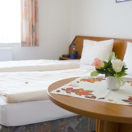 Zum Wikinger Otel Neßmersiel Dış mekan fotoğraf