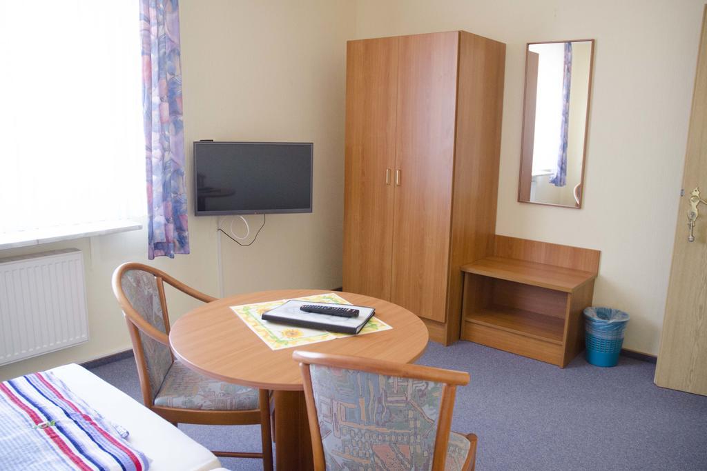 Zum Wikinger Otel Neßmersiel Dış mekan fotoğraf